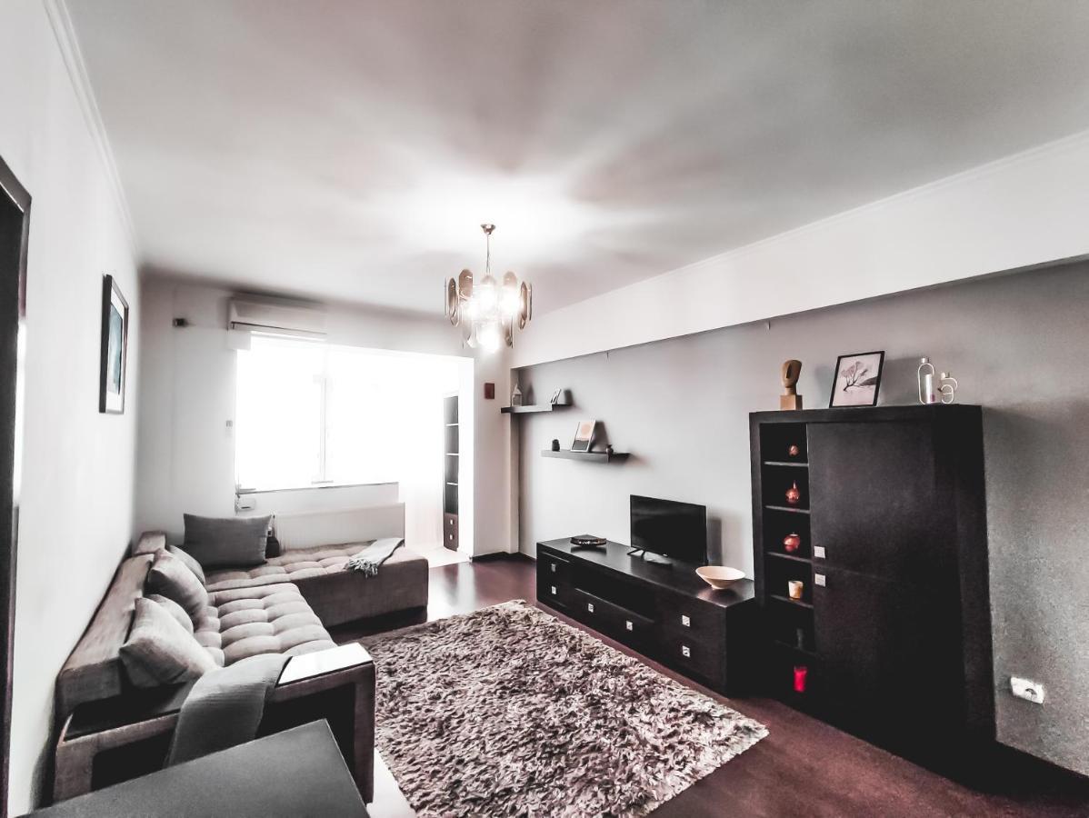 Parliament 1Br Apartment W Self Check In Boekarest Buitenkant foto